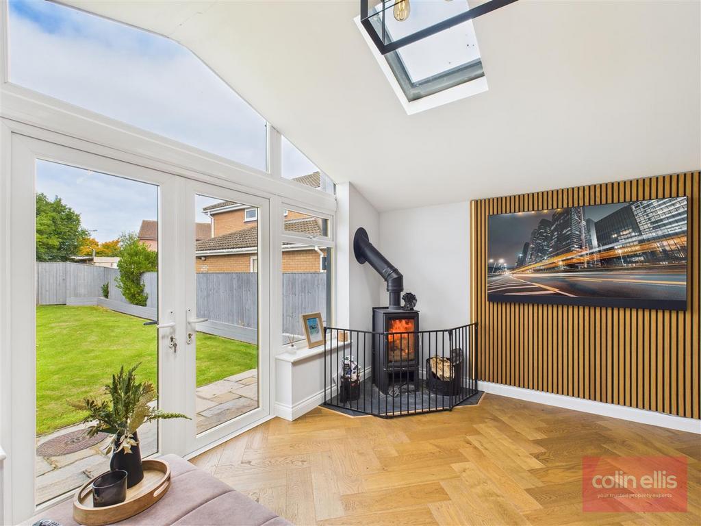 CAM05075 G0-PR0213-STILL010.jpg