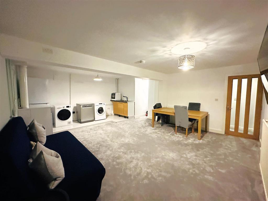 Basement room.jpg