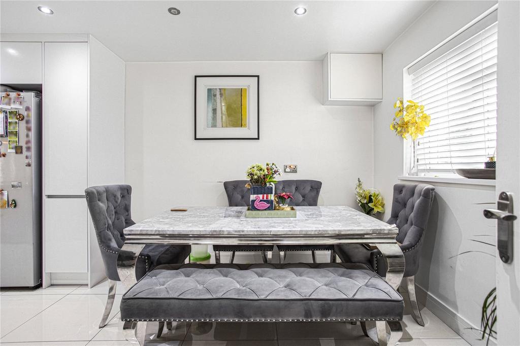 Kitchen/Dining