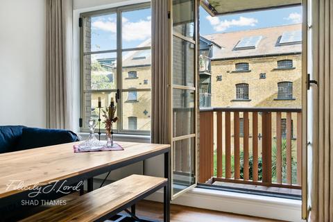 1 bedroom apartment for sale, The Circle, Queen Elizabeth Street, SE1