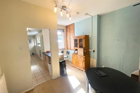 undefined, *£115pppw excluding bills* Beeston Road, Dunkirk, NG7 2JS - UON