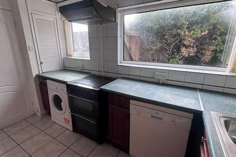 undefined, Andrew Avenue, Melling