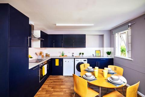 House to rent, 15-C Woodhouse Flats University area Leeds