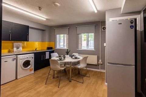 House to rent, 15-C Woodhouse Flats University area Leeds