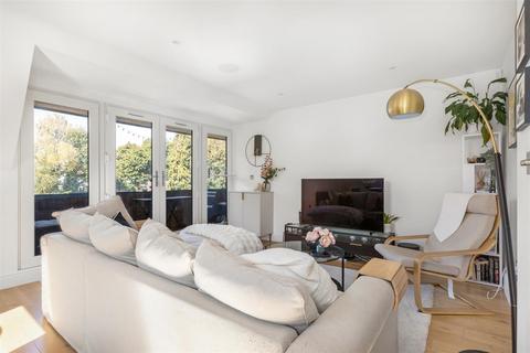 3 bedroom apartment for sale, 158, Foxley Lane, Purley CR8