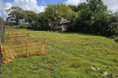 undefined, Brazzacott, North Petehrwin