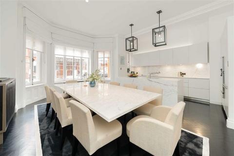 4 bedroom flat to rent, Pont Street, London SW1X