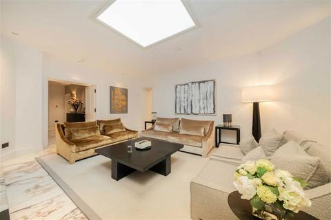 4 bedroom flat to rent, Pont Street, London SW1X