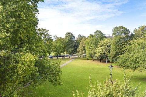 undefined, Little Green, Richmond, TW9