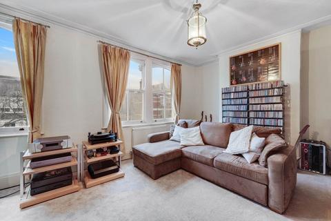 undefined, Ashmount Road, London N19