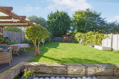 3 bedroom semi-detached house for sale, Hunters Way, North Yorkshire YO24