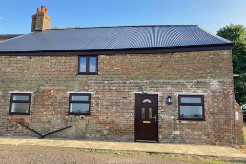 3 bedroom semi-detached house to rent, Forty Foot Bank, Ramsey PE26