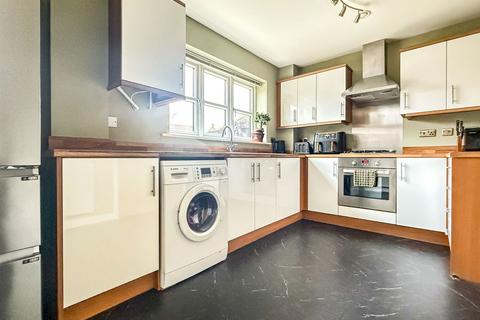 3 bedroom detached house for sale, Runnymede Lane, Hull HU7