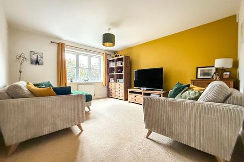 3 bedroom detached house for sale, Runnymede Lane, Hull HU7