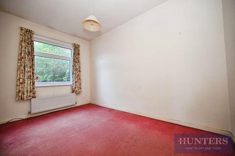 2 bedroom semi-detached bungalow for sale, Greenacre Park, Rawdon, Leeds