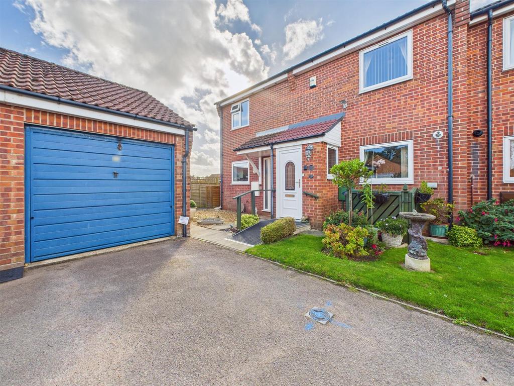 CAM04116 G0-PR0258-STILL018.jpg