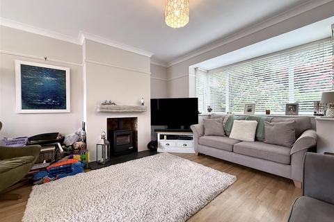 undefined, Greville Road, Warwick