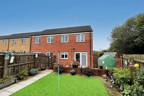 undefined, Ffordd Cadfan, Bridgend CF31
