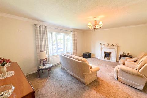 3 bedroom detached bungalow for sale, Beanlands Drive, Glusburn