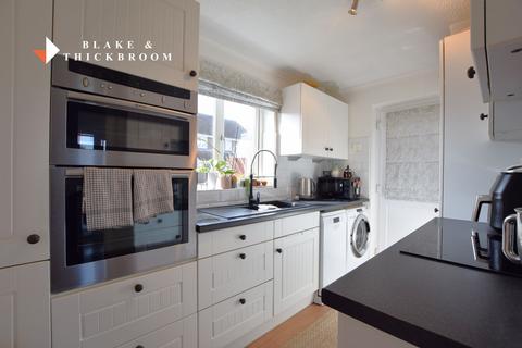 3 bedroom detached house for sale, Camellia Avenue, Clacton-on-Sea