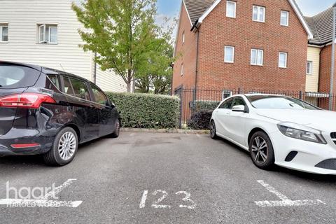 2 bedroom flat for sale, Brick Kiln Road, Harold Hill