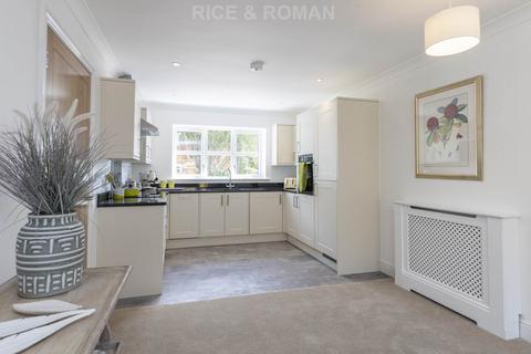 undefined, Lynwood Village, Ascot SL5