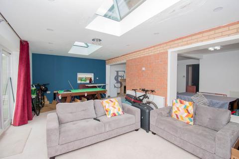 6 bedroom detached house for sale, Vyner Close, Thorpe Astley