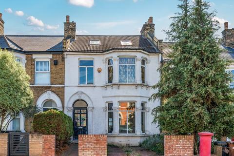 Arngask Road, Catford, London, SE6