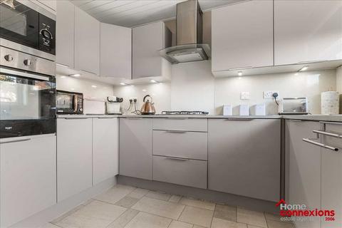 3 bedroom semi-detached house for sale, Bute, St Leonard's, EAST KILBRIDE
