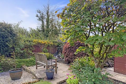 20 Andrew Road, Barnstaple, EX31 3AE