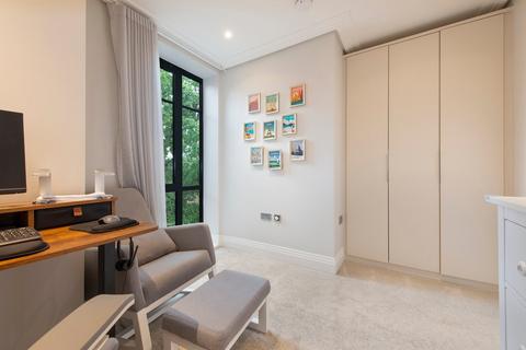 2 bedroom apartment for sale, The Westbury, Holden Road, Woodside Park N12