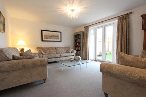 4 bedroom detached house for sale, Sea View Avenue, Walmer, CT14