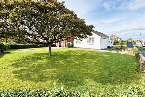 undefined, Fairway, Waltham, Grimsby, N.E. Lincs, DN37 0PX