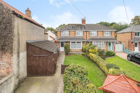 undefined, Kirkside, Waltham, Grimsby, Lincolnshire, DN37
