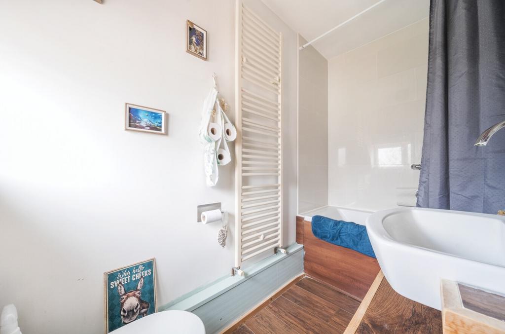 1359383-13-68d3c7601bcc0