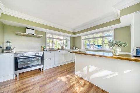 undefined, Shaw Lane, Farnham, HG5