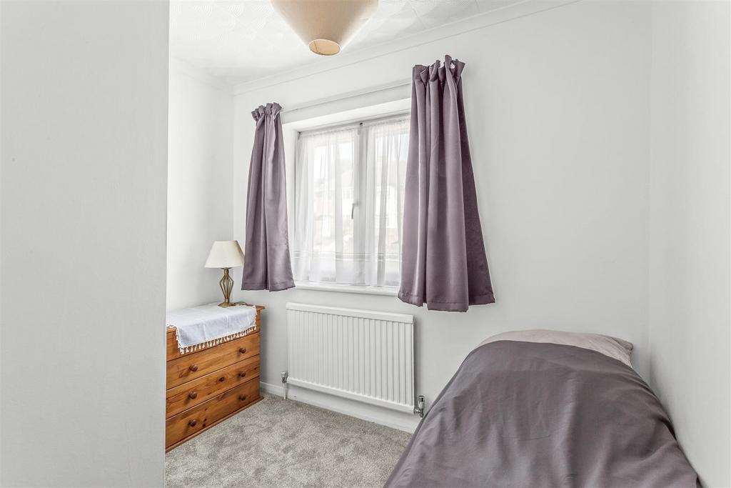 14 Hunt Road, HP13 7 RE-1.jpg