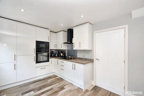 4 bedroom detached house for sale, Adlington Road, Runcorn