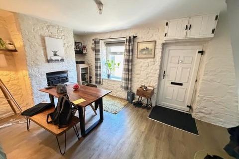 3 bedroom terraced house for sale, Conduit Lane, Carmarthen