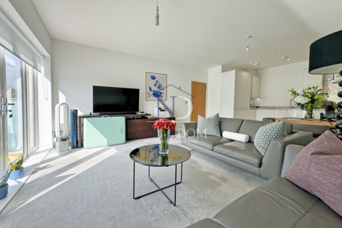 undefined, Upton Road, TW3