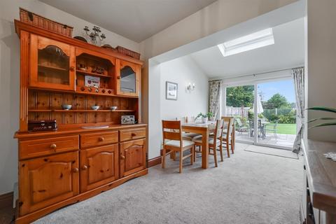 4 bedroom detached house for sale, Latymer Close, Market Harborough LE16