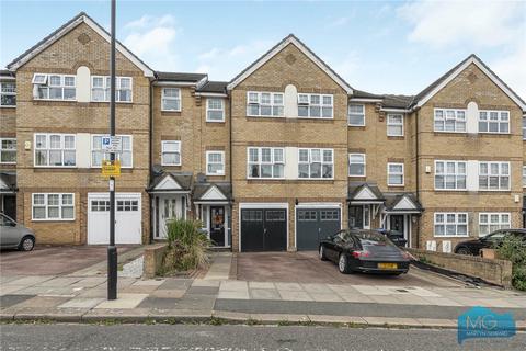 24 Vicars Moor Lane, London, N21 2QJ