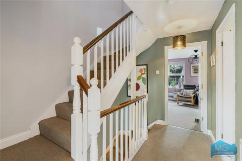24 Vicars Moor Lane, London, N21 2QJ