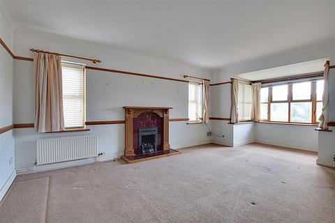 4 bedroom detached house for sale, Grazebrook Close, Bexhill-On-Sea