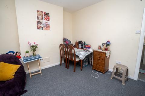 2 bedroom terraced house for sale, Moorland Road, Birkenhead CH42