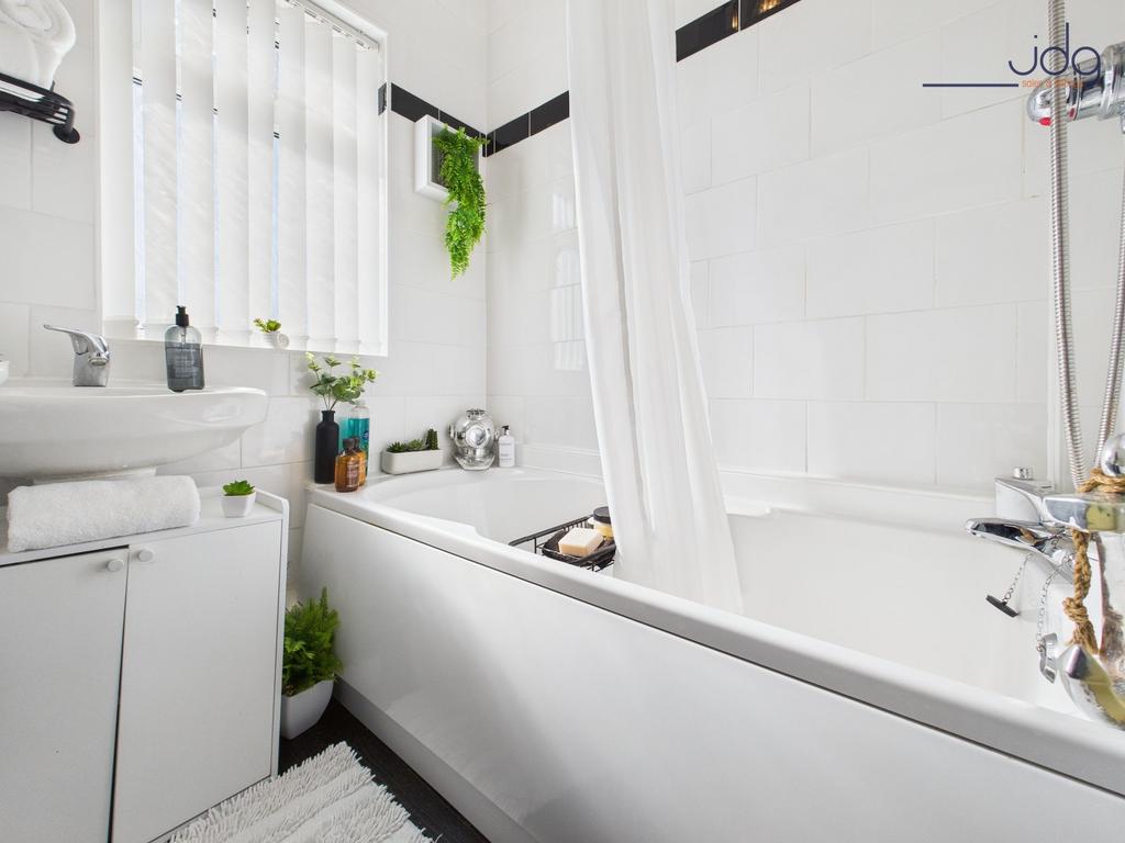 Ground Floor Bathroom