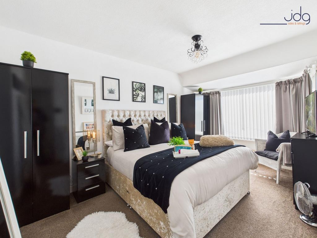 Double Bedroom 1