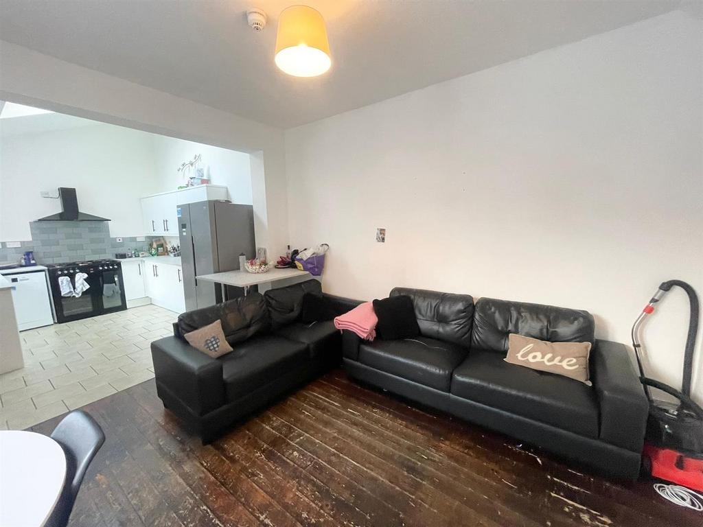 Whats App Image 2022-09-15 at 11.55.16 AM (1).jpeg