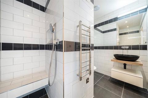 1 bedroom flat for sale, Burrows Mews, London SE1