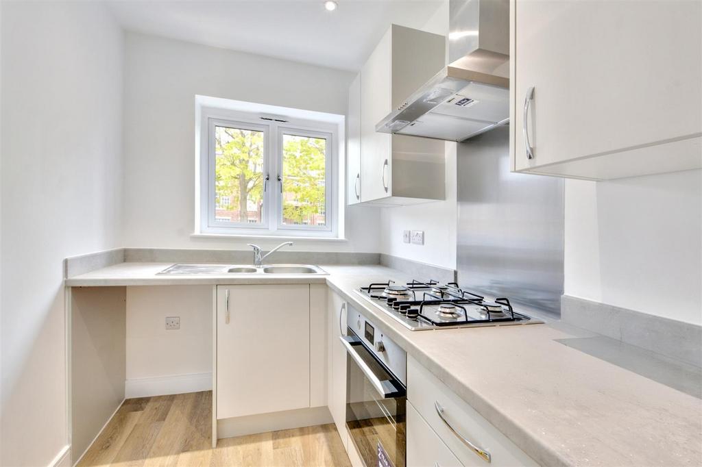 Kitchen 1.jpeg